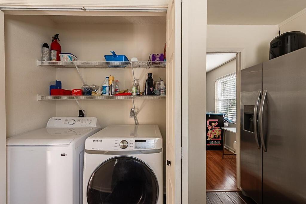 Cozy Townhome Retreat With King Bed Near I-10, Capitol, Fsu & Famu 탤러해시 외부 사진